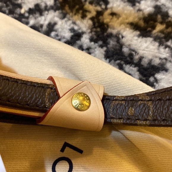 LOUIS VUITTON Baxter Dog Leash MM - Picture 5 of 7